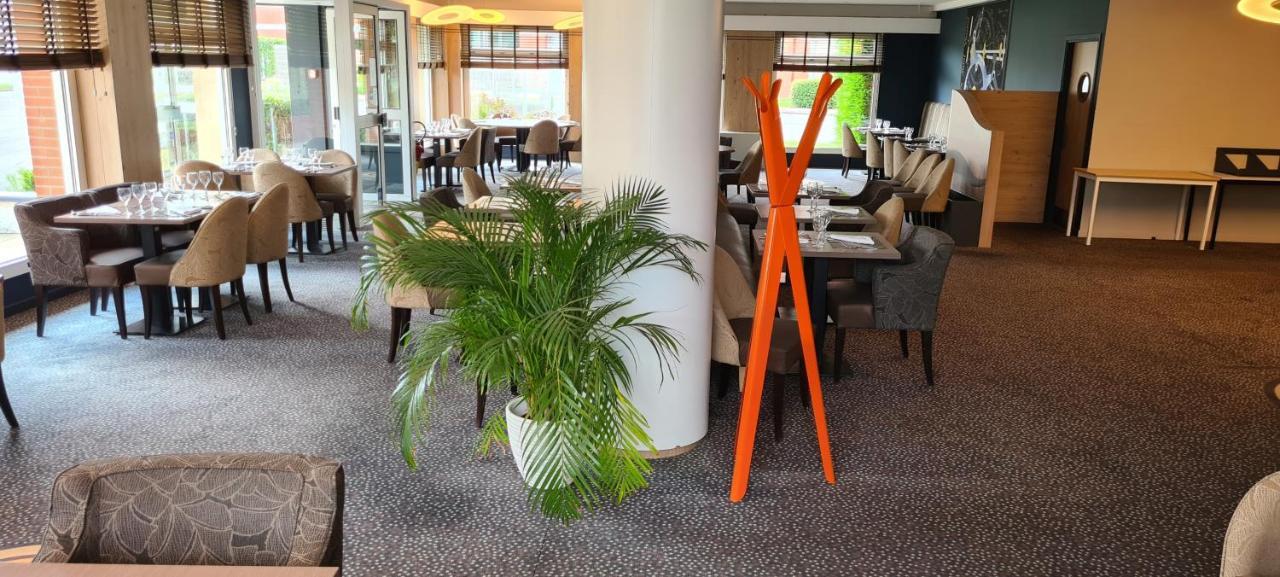 Hostellerie Saint Vincent Beauvais Aeroport Exterior foto